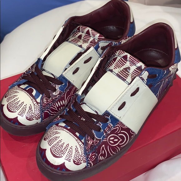 Valentino Garavani Sneaker - Picture 2 of 3